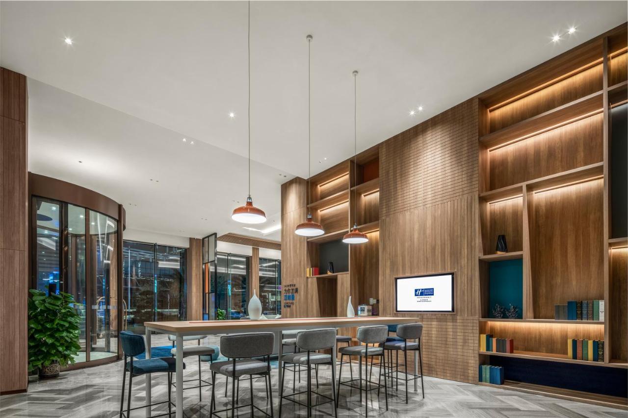 Holiday Inn Express Beihai Silver Beach By Ihg Buitenkant foto