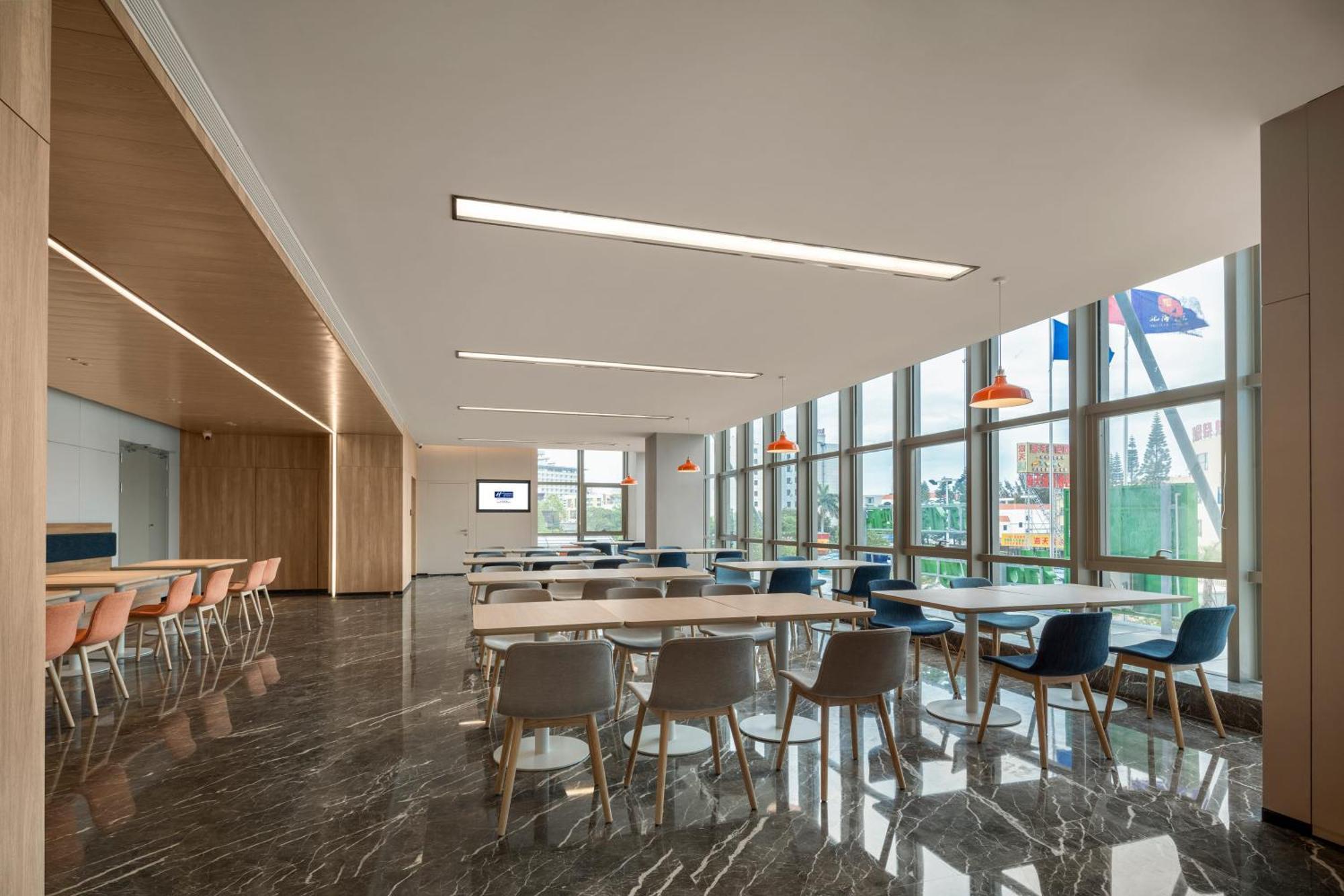Holiday Inn Express Beihai Silver Beach By Ihg Buitenkant foto